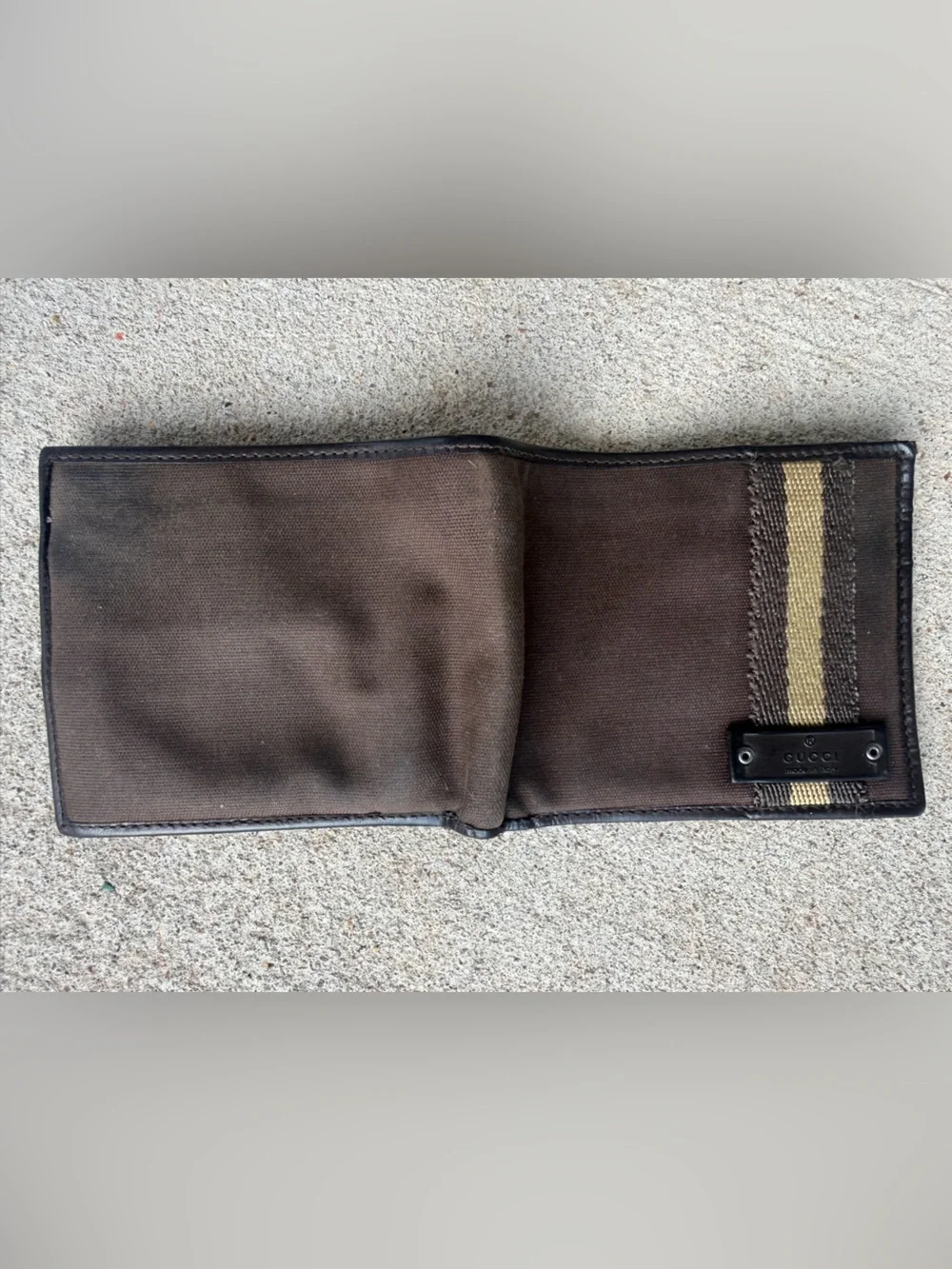 Gucci Vintage Neo Wallet